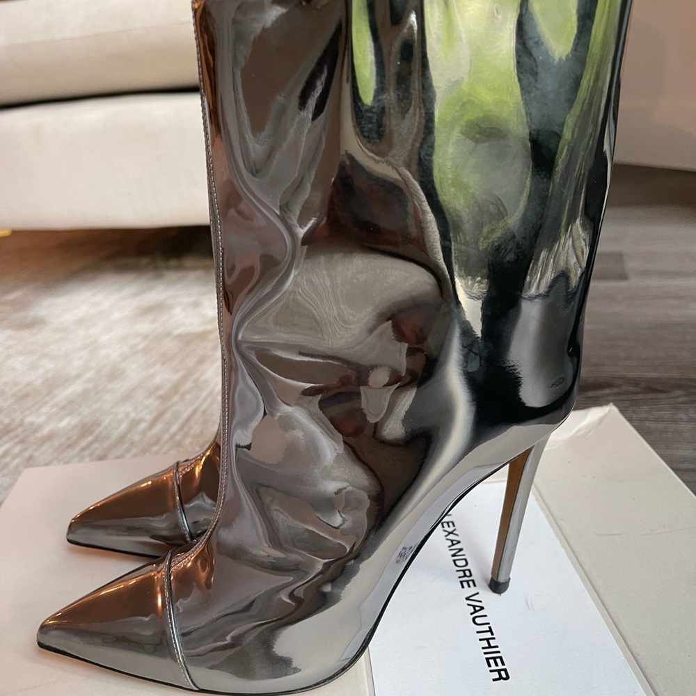 Alexander Vaulthier Ankle boots Mirror
